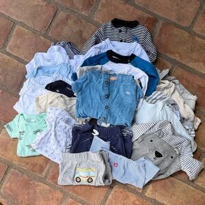Assorted Baby Newborn Size Clothing Set - 27 pieces!
